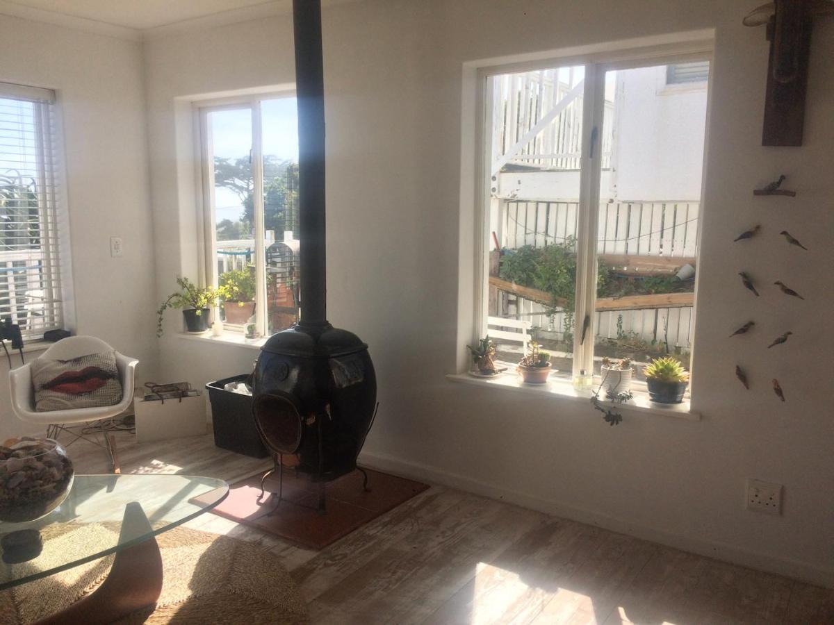 Rustic Beach House 300 Steps From The Ocean Cape Town Eksteriør bilde