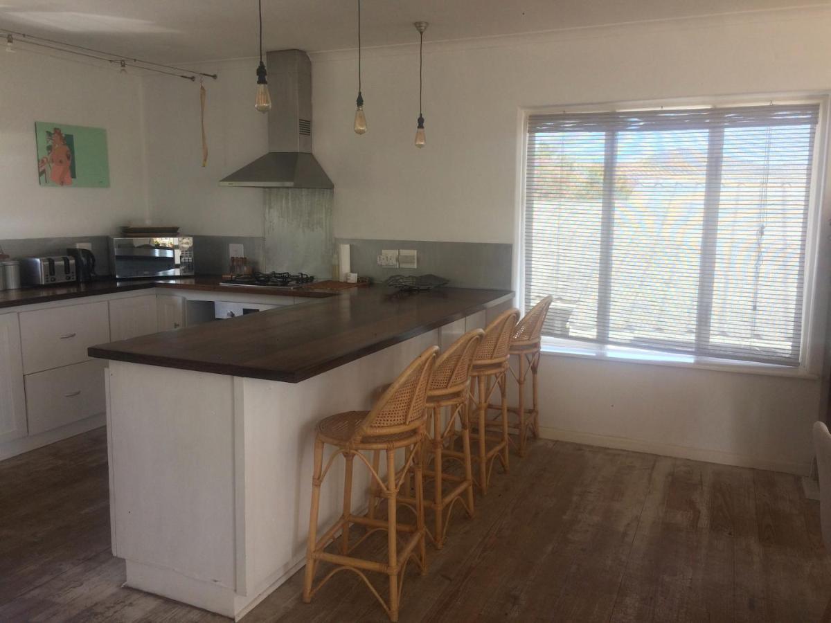 Rustic Beach House 300 Steps From The Ocean Cape Town Eksteriør bilde